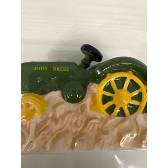 Vintage John Deere Ceramic Tractor Salt Shaker - Picture 8 of 9